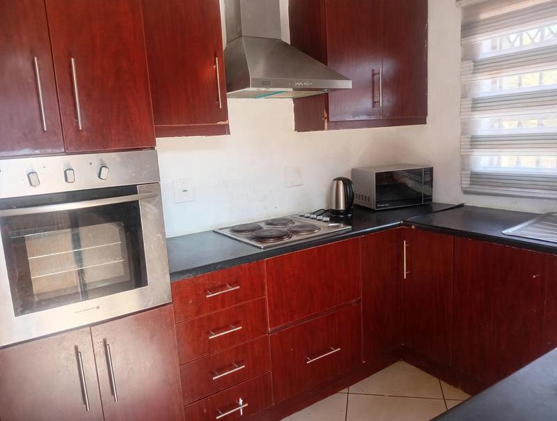 2 Bedroom Property for Sale in Protea Glen Gauteng