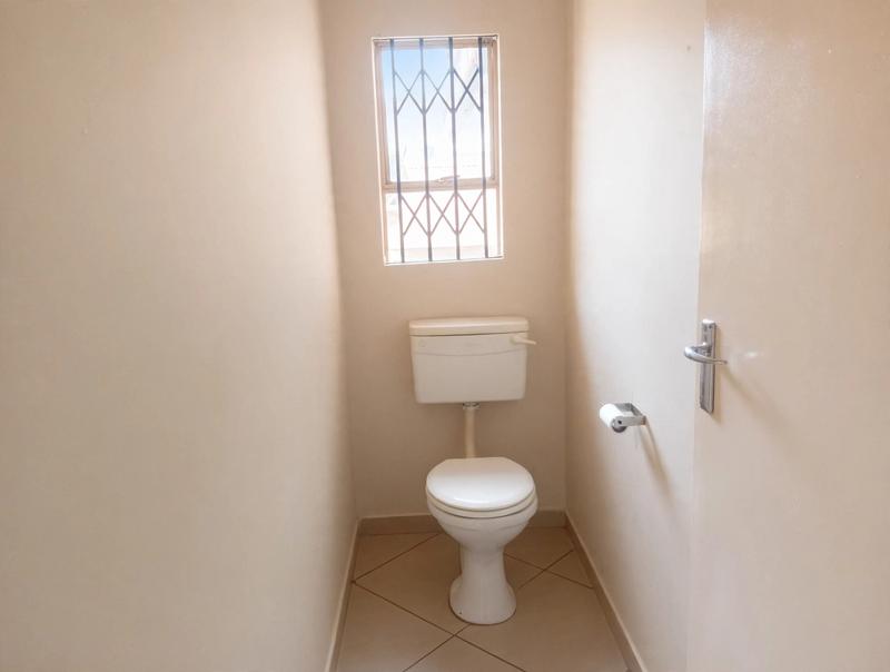 2 Bedroom Property for Sale in Protea Glen Gauteng