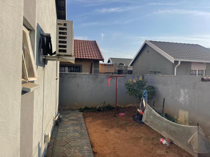 2 Bedroom Property for Sale in Palm Springs Gauteng
