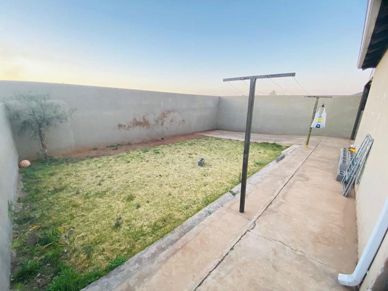 2 Bedroom Property for Sale in Lehae Gauteng