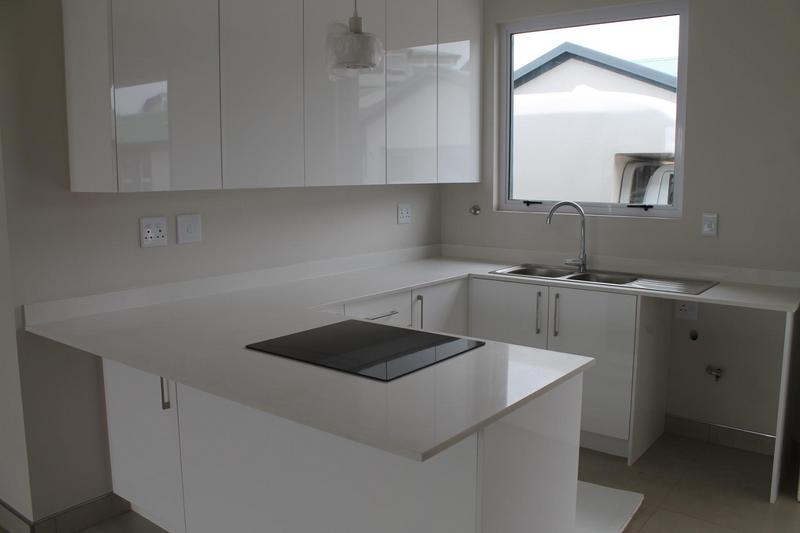 To Let 2 Bedroom Property for Rent in Modderfontein Gauteng