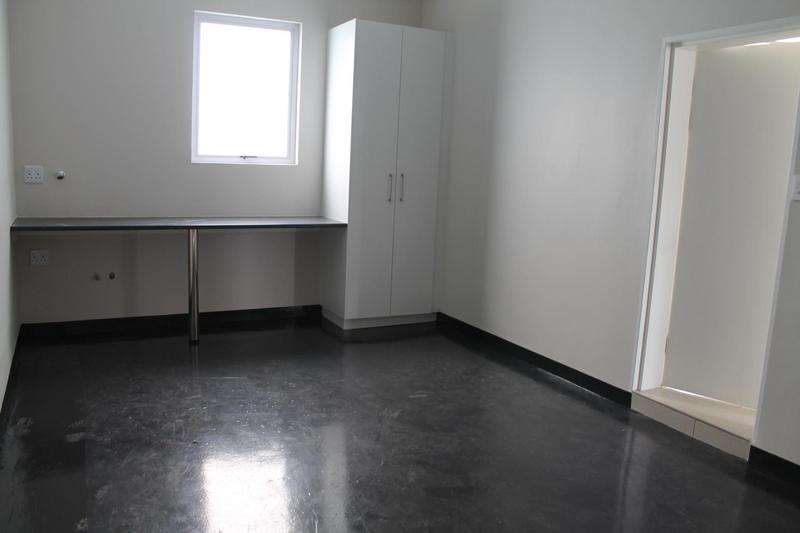 To Let 2 Bedroom Property for Rent in Modderfontein Gauteng