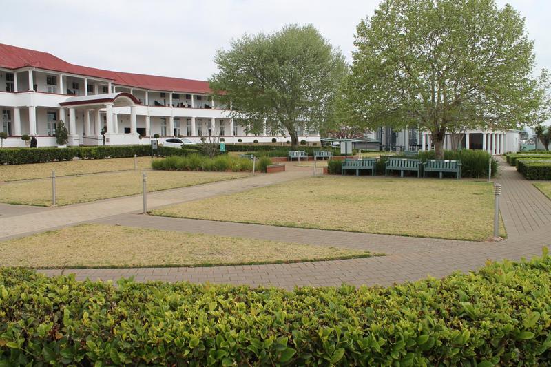 To Let 2 Bedroom Property for Rent in Modderfontein Gauteng