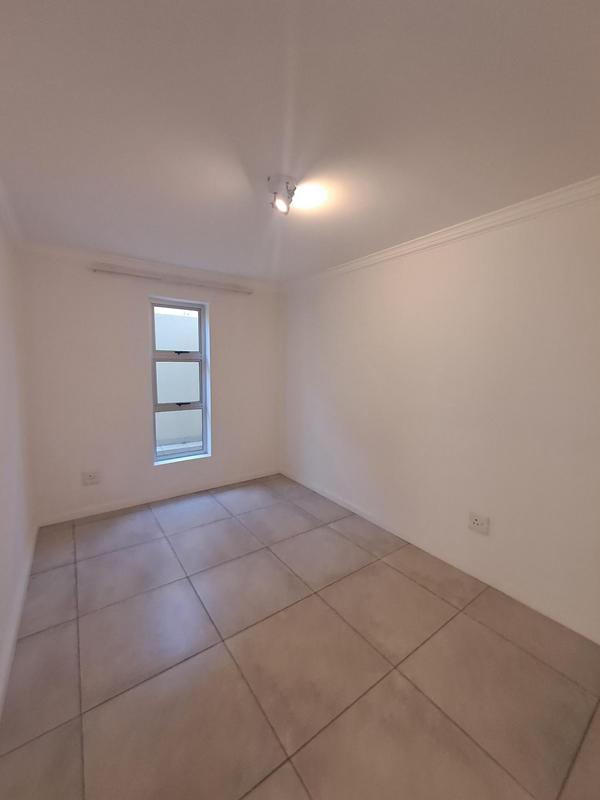 2 Bedroom Property for Sale in Lambton Gauteng