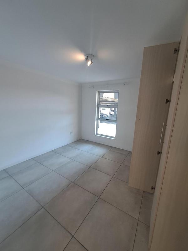 2 Bedroom Property for Sale in Lambton Gauteng