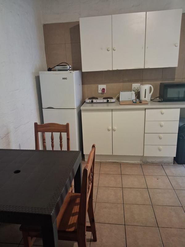 1 Bedroom Property for Sale in Elspark Gauteng