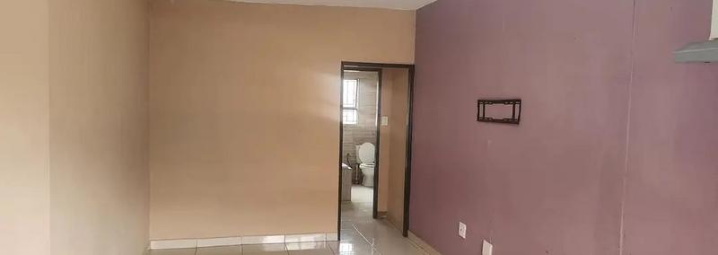1 Bedroom Property for Sale in Birch Acres Gauteng