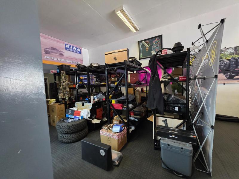To Let Commercial Property for Rent in Silver Lakes Gauteng