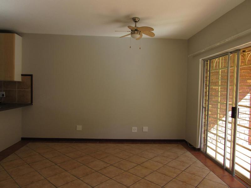 To Let 2 Bedroom Property for Rent in Equestria Gauteng