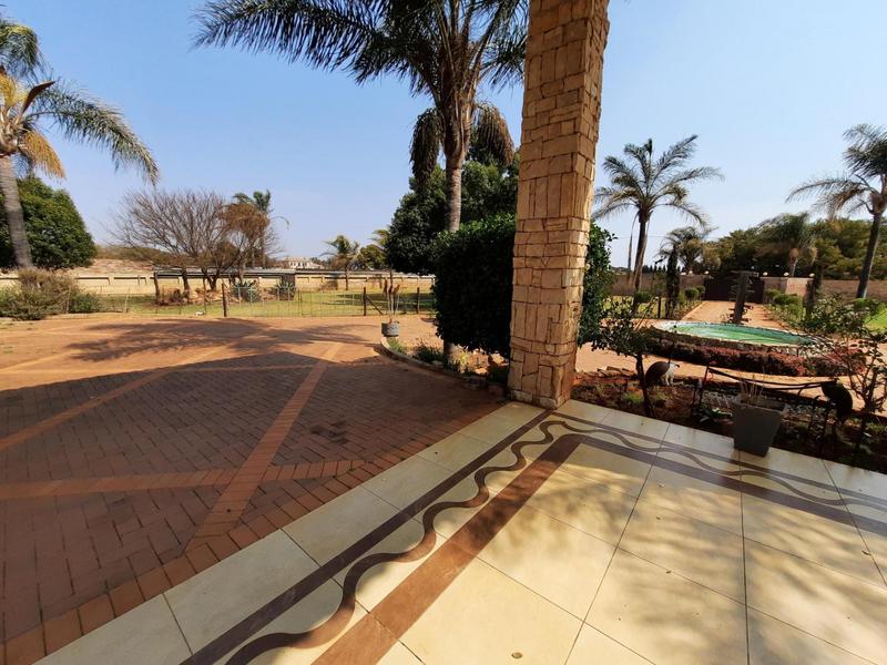 To Let 4 Bedroom Property for Rent in Rietvlei View Gauteng