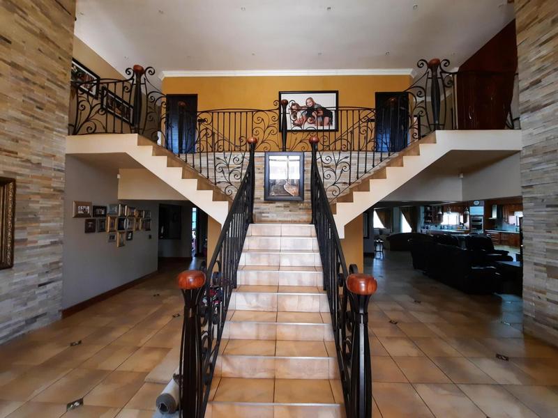 To Let 4 Bedroom Property for Rent in Rietvlei View Gauteng