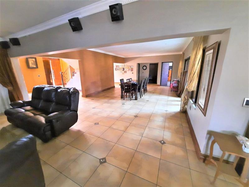 To Let 4 Bedroom Property for Rent in Rietvlei View Gauteng