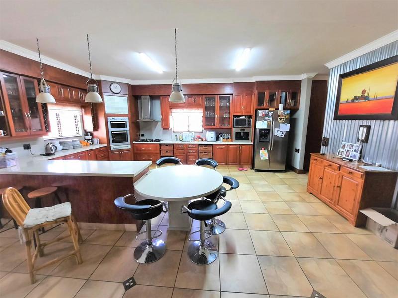 To Let 4 Bedroom Property for Rent in Rietvlei View Gauteng