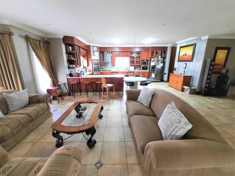 To Let 4 Bedroom Property for Rent in Rietvlei View Gauteng