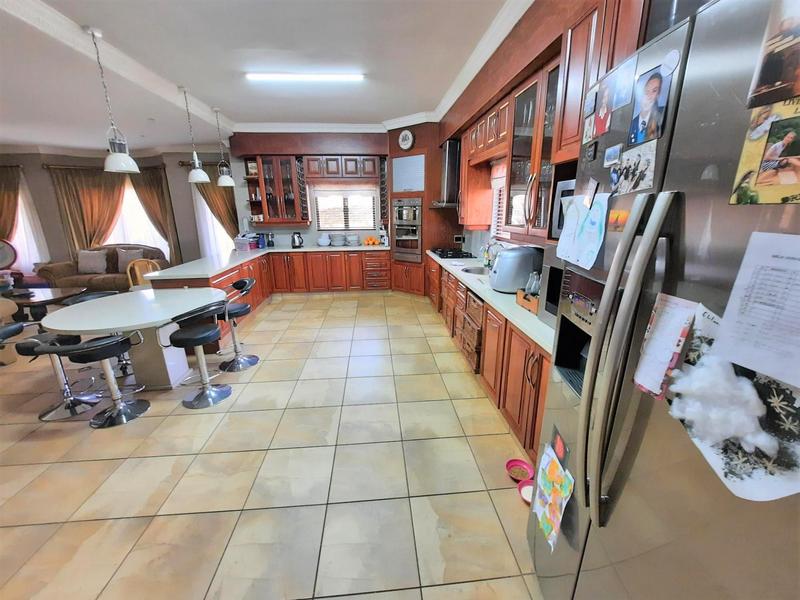 To Let 4 Bedroom Property for Rent in Rietvlei View Gauteng