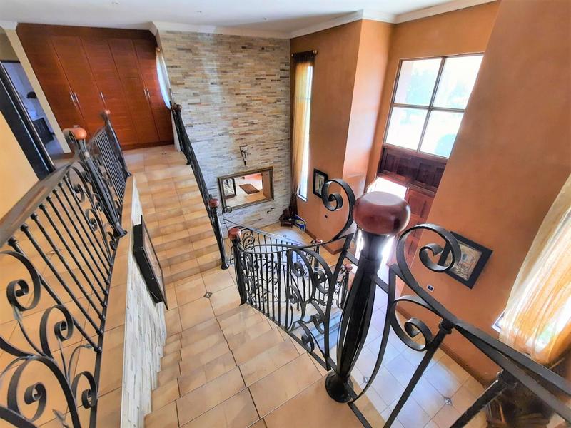 To Let 4 Bedroom Property for Rent in Rietvlei View Gauteng