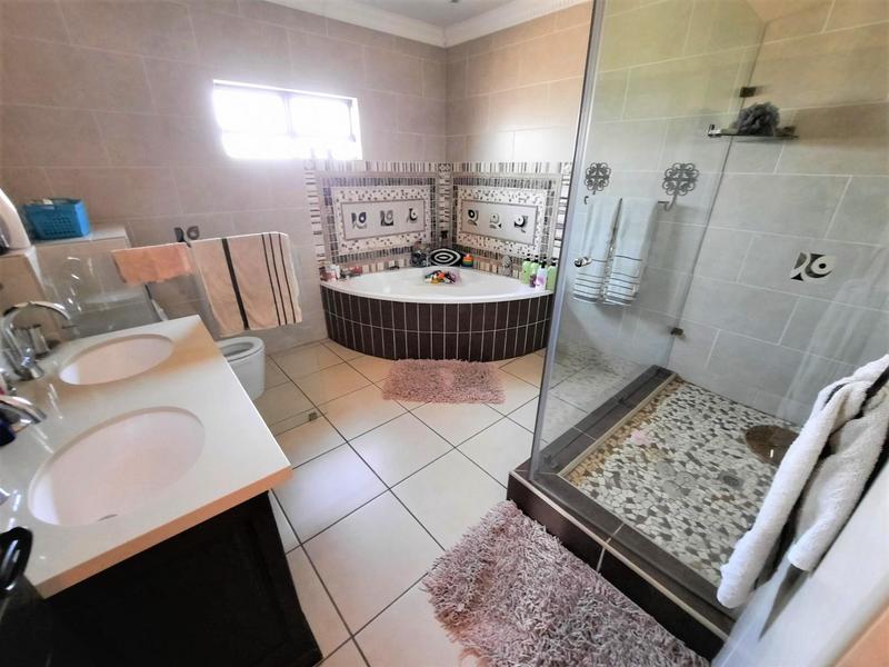 To Let 4 Bedroom Property for Rent in Rietvlei View Gauteng