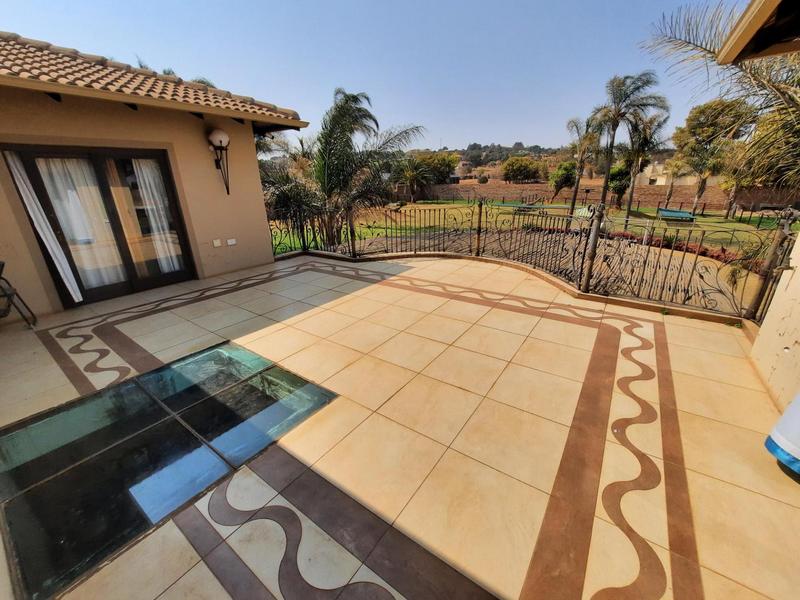 To Let 4 Bedroom Property for Rent in Rietvlei View Gauteng