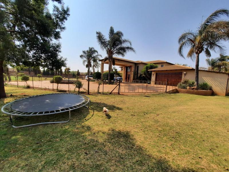 To Let 4 Bedroom Property for Rent in Rietvlei View Gauteng