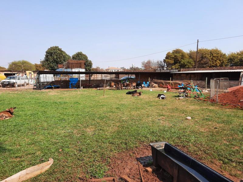 To Let 4 Bedroom Property for Rent in Rietvlei View Gauteng
