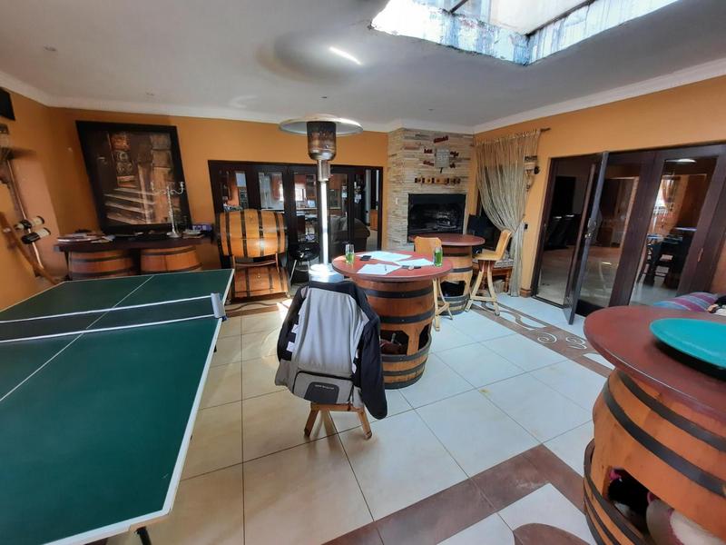 To Let 4 Bedroom Property for Rent in Rietvlei View Gauteng