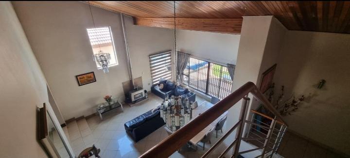 6 Bedroom Property for Sale in Lenasia Ext 9 Gauteng