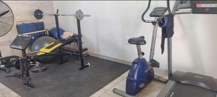 6 Bedroom Property for Sale in Lenasia Ext 9 Gauteng