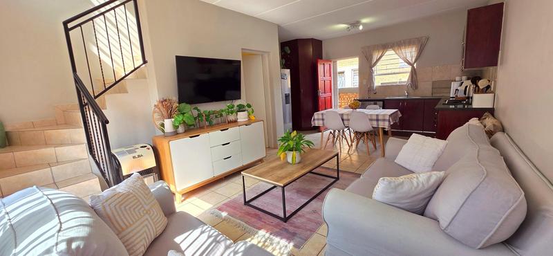 3 Bedroom Property for Sale in Wilgeheuwel Gauteng