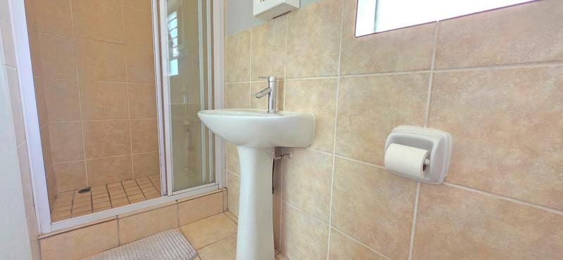 3 Bedroom Property for Sale in Wilgeheuwel Gauteng