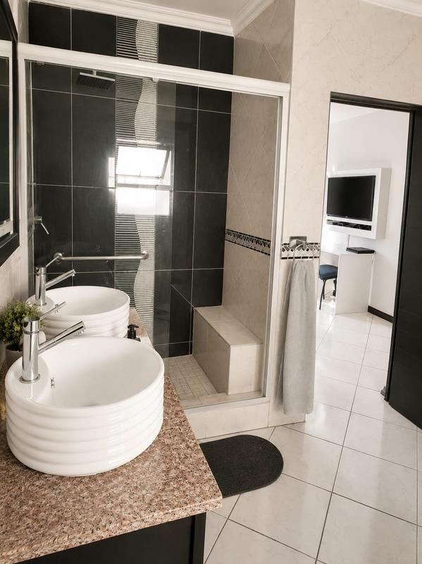3 Bedroom Property for Sale in Thatchfield Gauteng