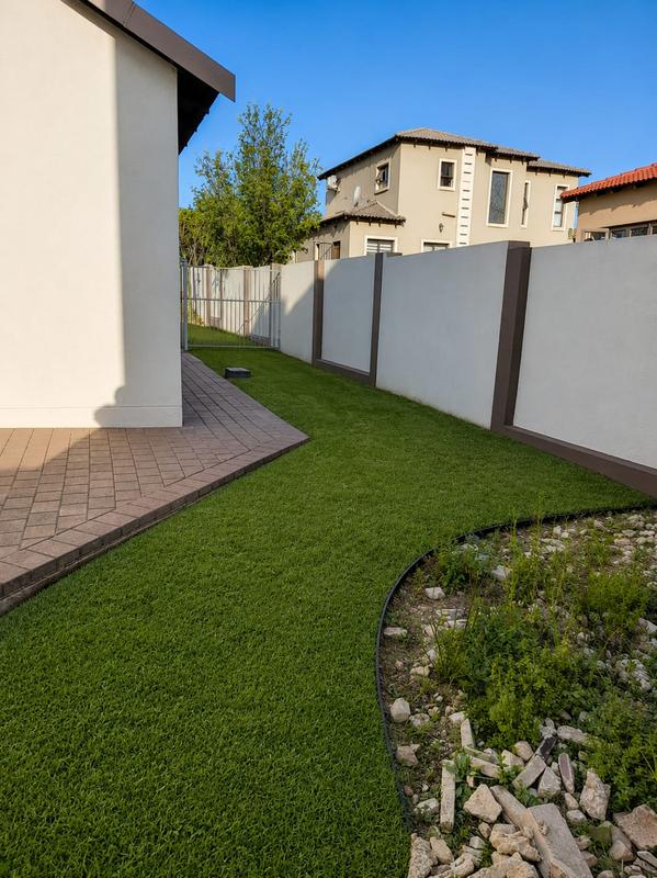 3 Bedroom Property for Sale in Thatchfield Gauteng
