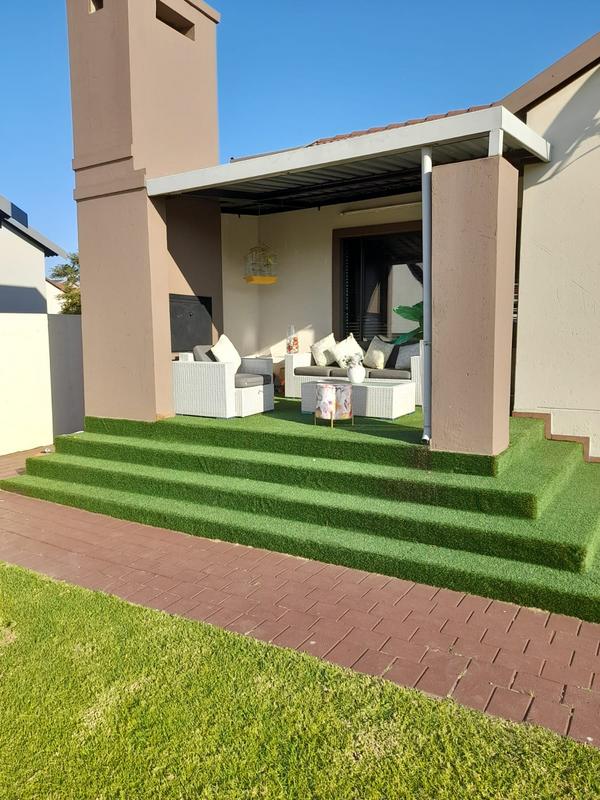 3 Bedroom Property for Sale in Thatchfield Gauteng