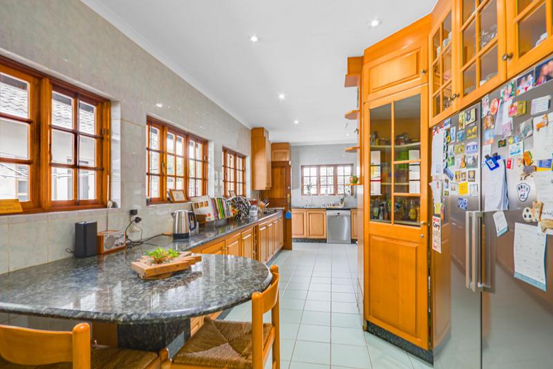 5 Bedroom Property for Sale in Bryanston Gauteng
