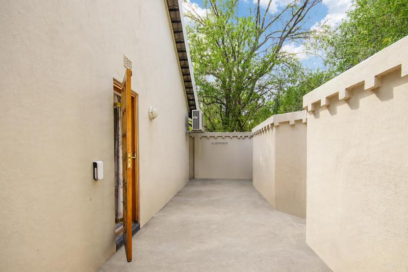 5 Bedroom Property for Sale in Bryanston Gauteng