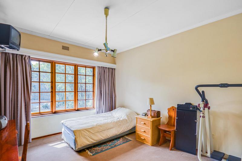 5 Bedroom Property for Sale in Bryanston Gauteng