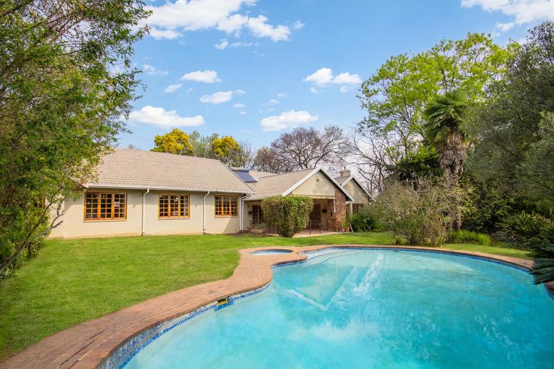 5 Bedroom Property for Sale in Bryanston Gauteng