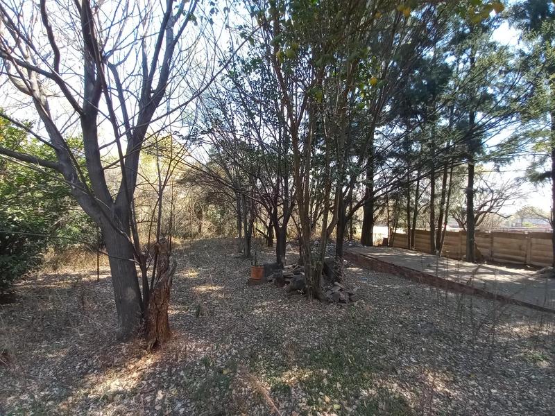 10 Bedroom Property for Sale in Raslouw A H Gauteng