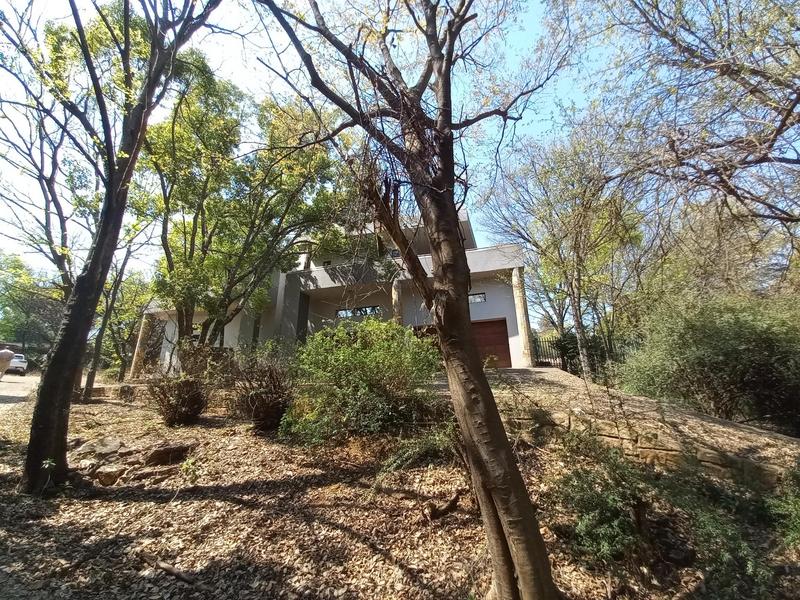 10 Bedroom Property for Sale in Raslouw A H Gauteng