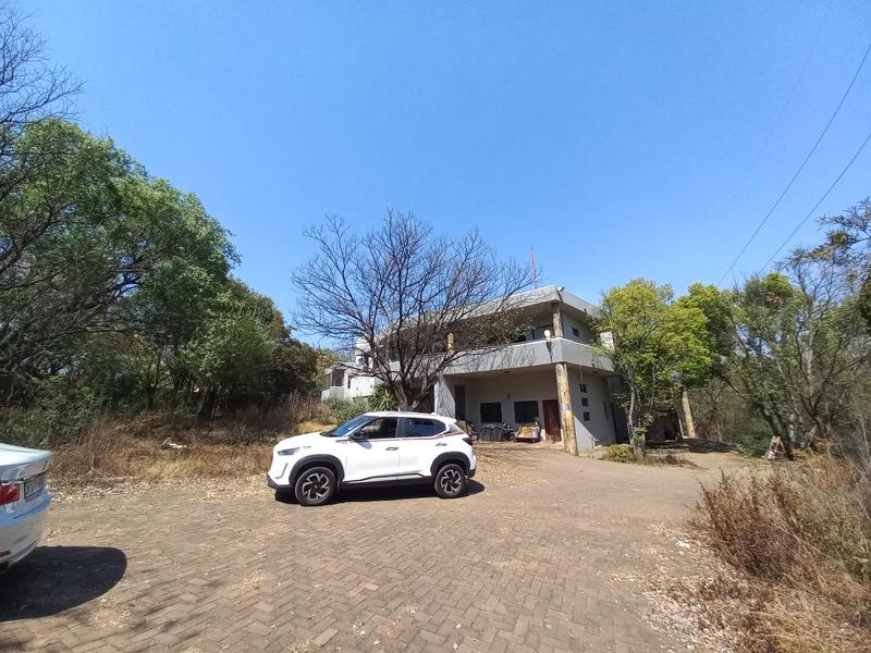 10 Bedroom Property for Sale in Raslouw A H Gauteng