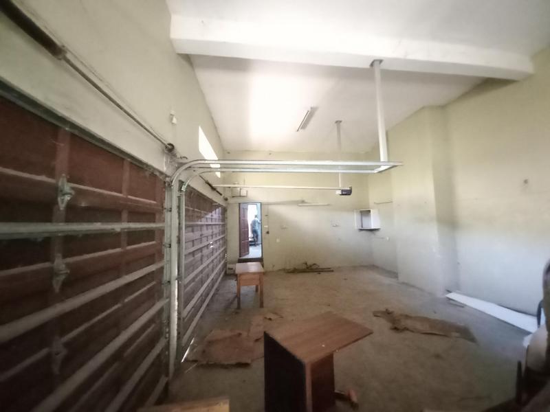 10 Bedroom Property for Sale in Raslouw A H Gauteng