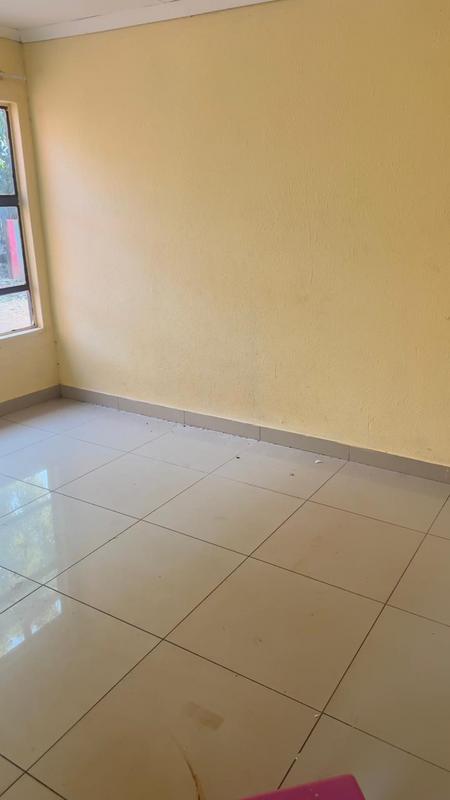To Let 2 Bedroom Property for Rent in The Orchards Gauteng