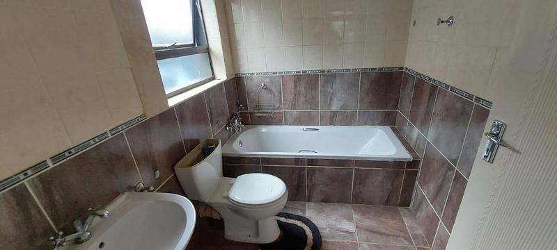 3 Bedroom Property for Sale in The Orchards Gauteng