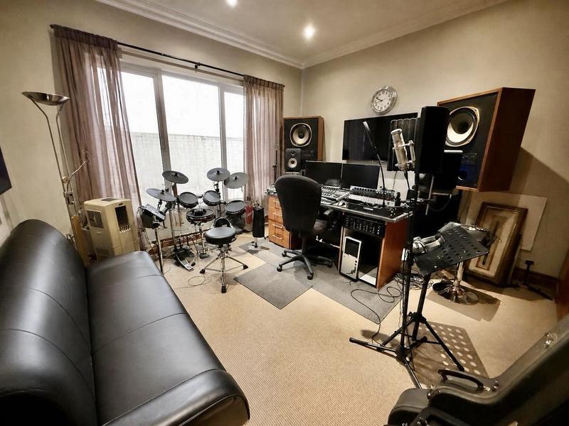 4 Bedroom Property for Sale in Sable Hills Gauteng