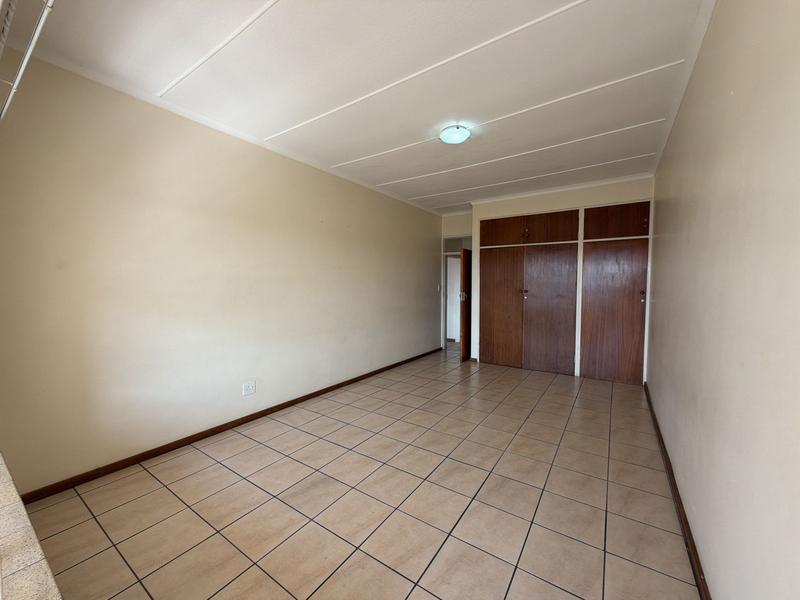 1 Bedroom Property for Sale in Edleen Gauteng