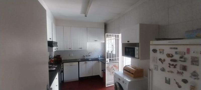 3 Bedroom Property for Sale in Bruma Gauteng