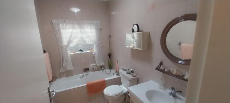 3 Bedroom Property for Sale in Bruma Gauteng