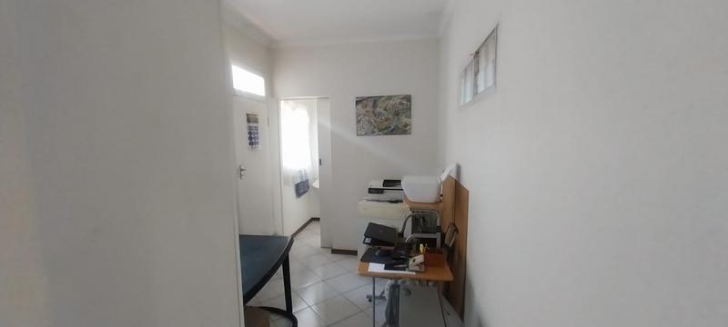 3 Bedroom Property for Sale in Bruma Gauteng