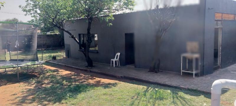 4 Bedroom Property for Sale in Kensington Gauteng