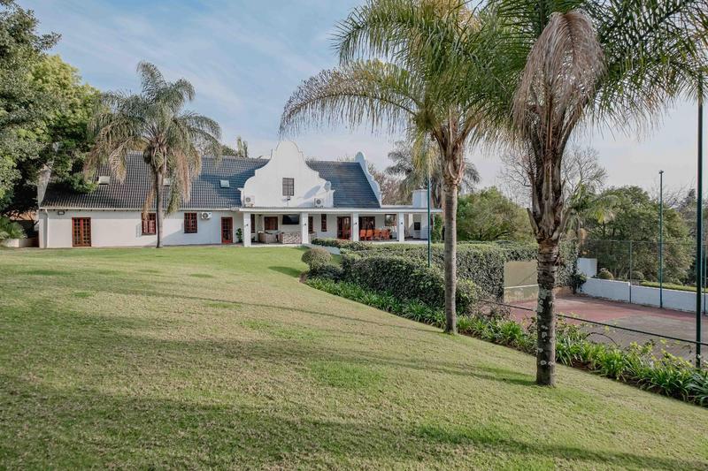 7 Bedroom Property for Sale in Moreleta Park Gauteng