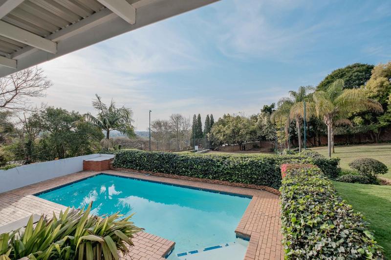 7 Bedroom Property for Sale in Moreleta Park Gauteng